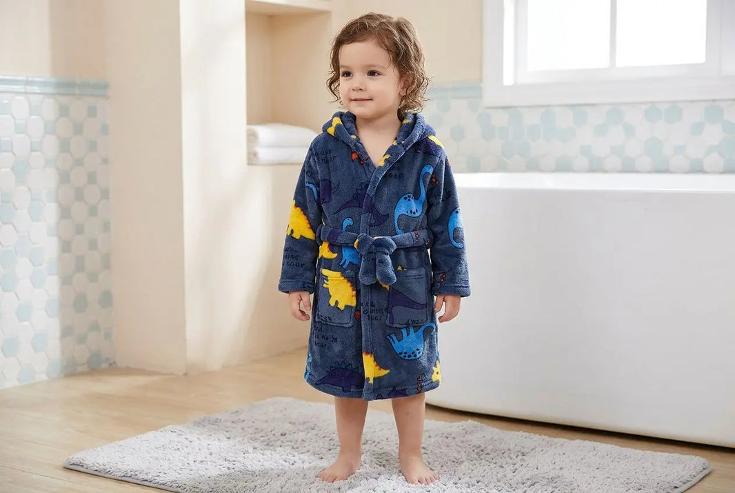Peignoir de bain éponge enfant : doux et absorbant pour garçon
