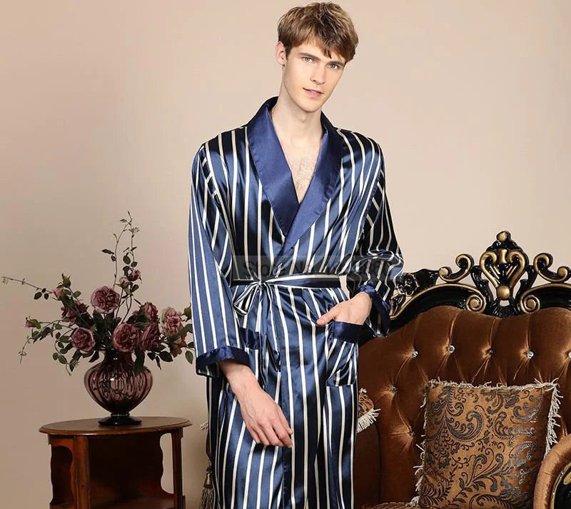 Peignoir en soie homme