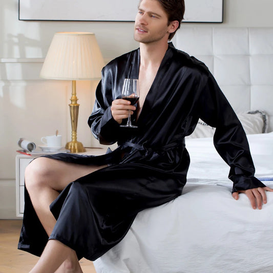 Peignoir en soie pour homme